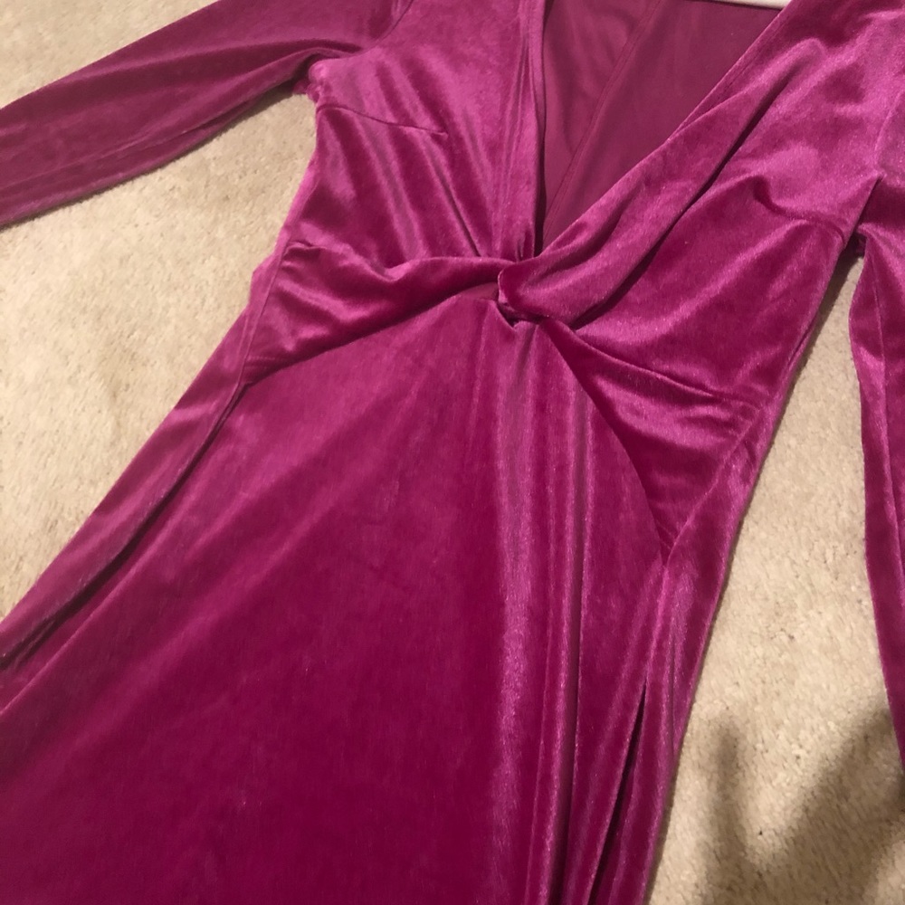 Dress - Picture 2 of 5